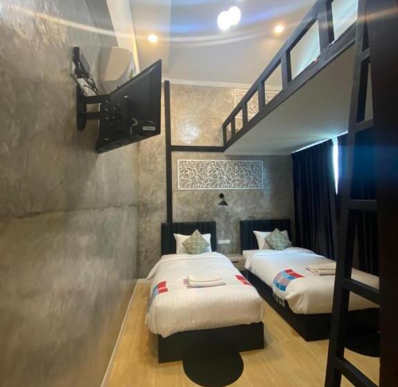 Szálloda ชิดชายชล รีสอร์ท น่าน