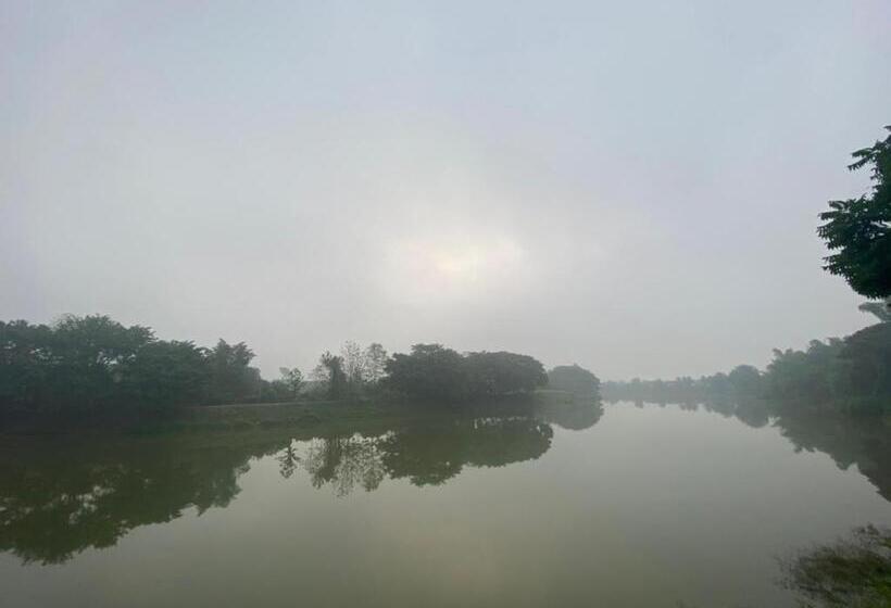 Szálloda ชิดชายชล รีสอร์ท น่าน