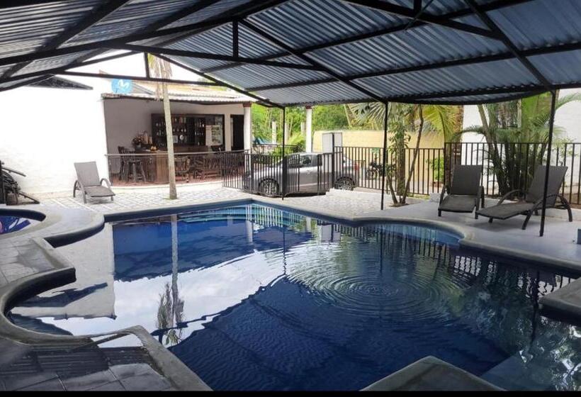 בית מלון כפרי Campestre Villa Tiffany