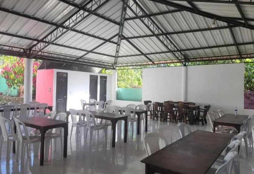 בית מלון כפרי Campestre Villa Tiffany