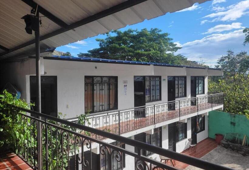 בית מלון כפרי Campestre Villa Tiffany