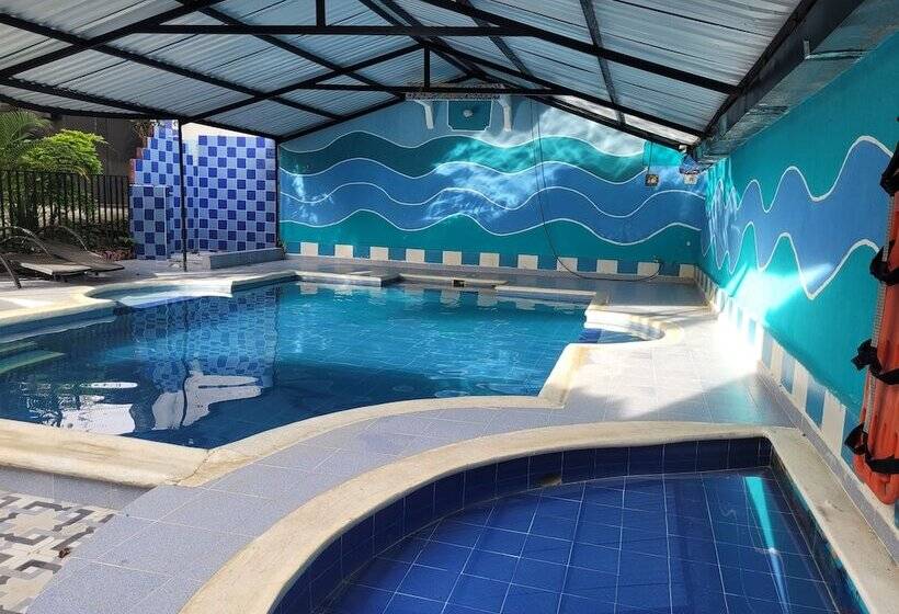 בית מלון כפרי Campestre Villa Tiffany