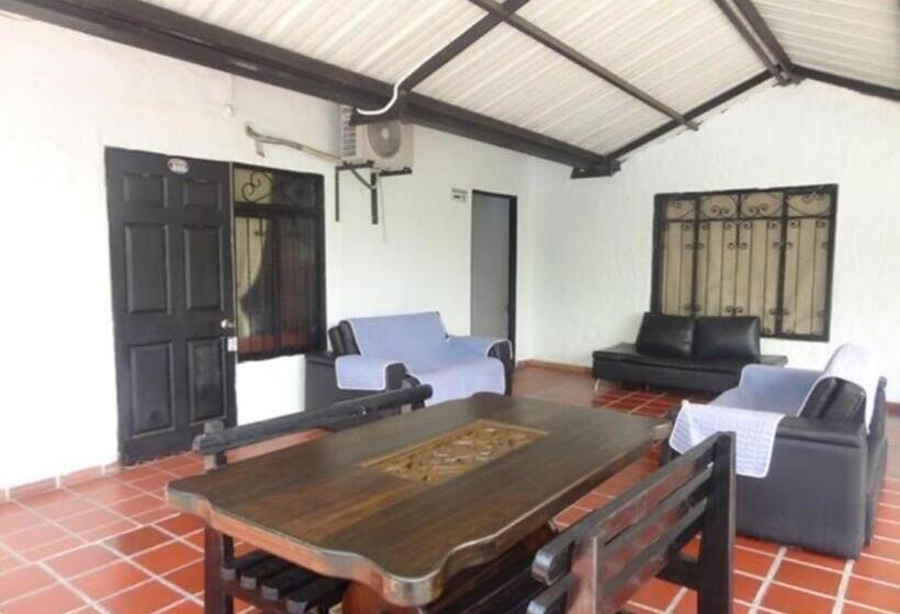 هتل Campestre Villa Tiffany