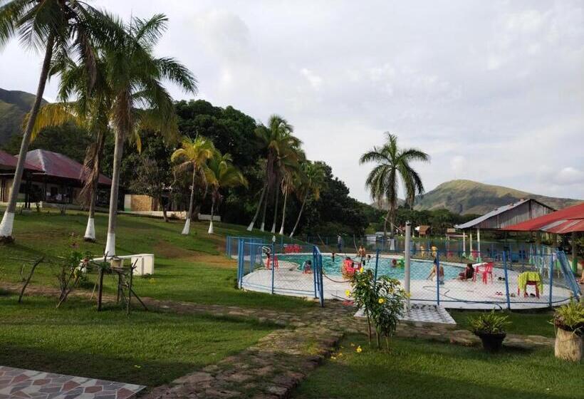 Отель Los Kioscos