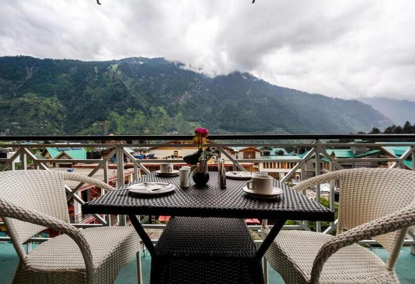 Отель Mountain Dew Guest House