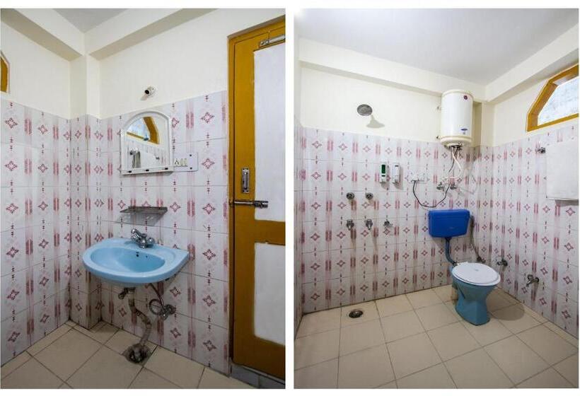 Отель Mountain Dew Guest House