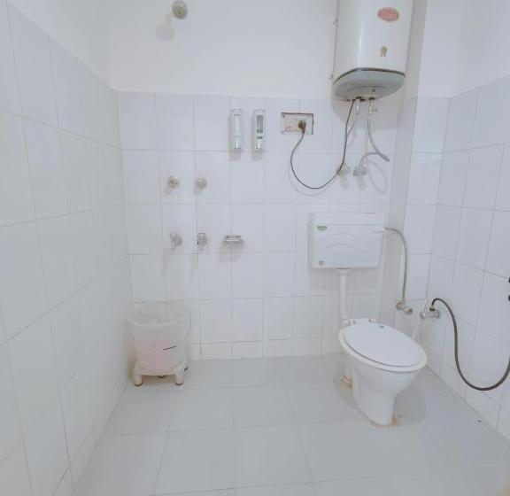 Отель Mountain Dew Guest House