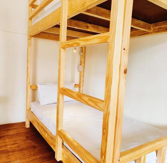 Отель Mountain Dew Guest House