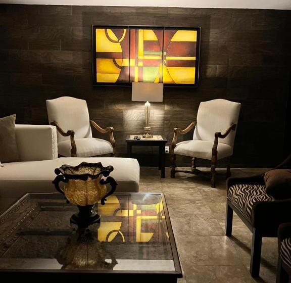 בית מלון כפרי The Place Penthouse