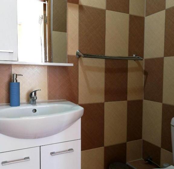 بنسيون Casa Leah