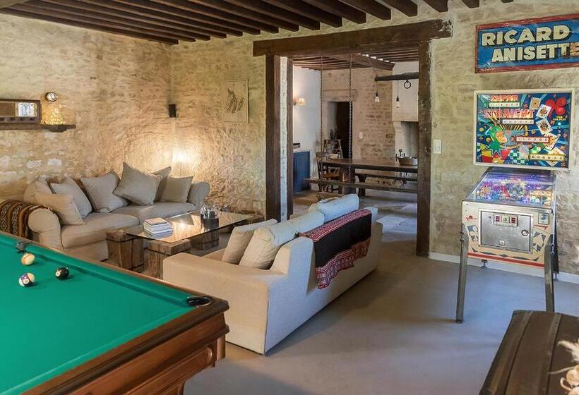 膳宿费 Gîte De Charme La Cour Souveraine