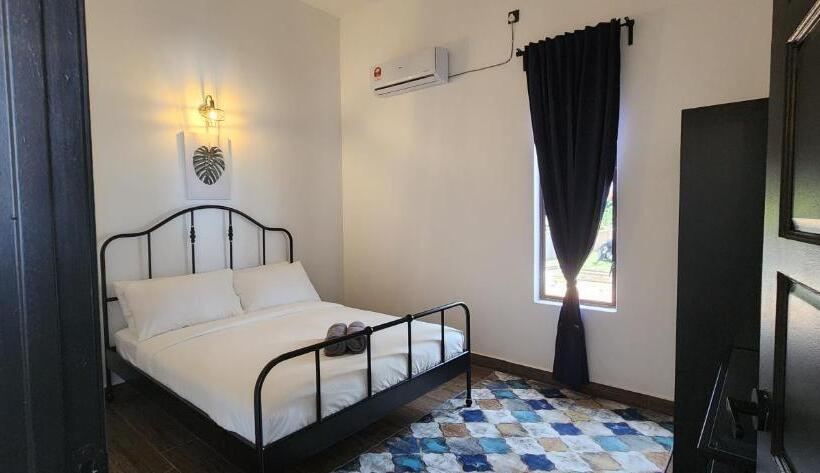 بنسيون Kamalia Villas