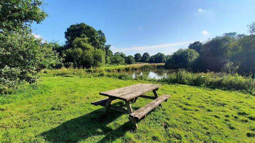 بنسيون Le Verger De Kermauny