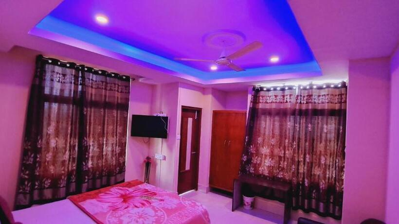 פנסיון Shillong Guest House