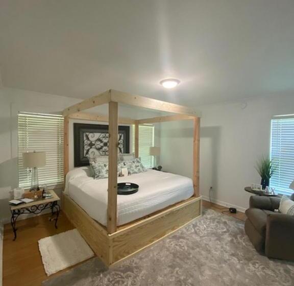 펜션 The White Cottage