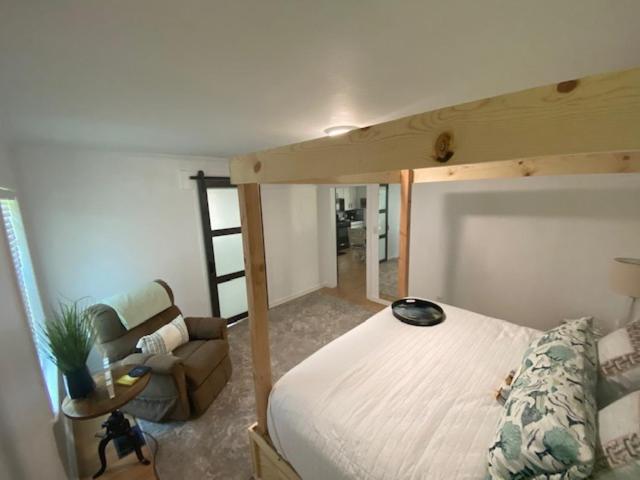 펜션 The White Cottage