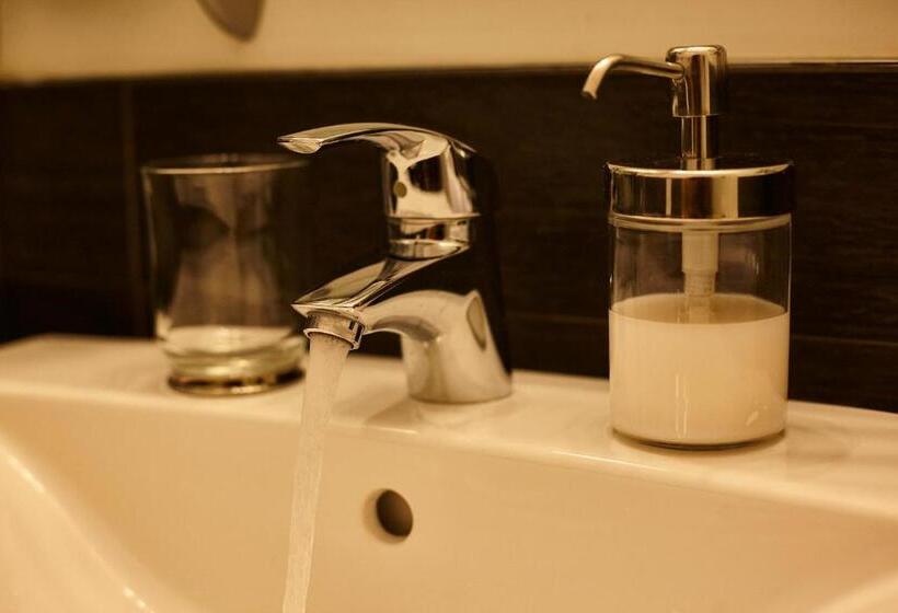 פנסיון Villa Dapper