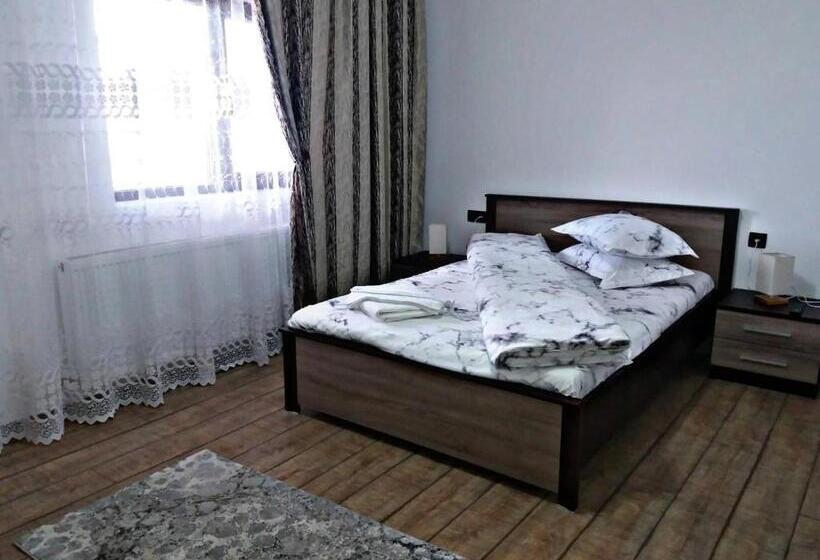 Pensiunea Casa Nușa