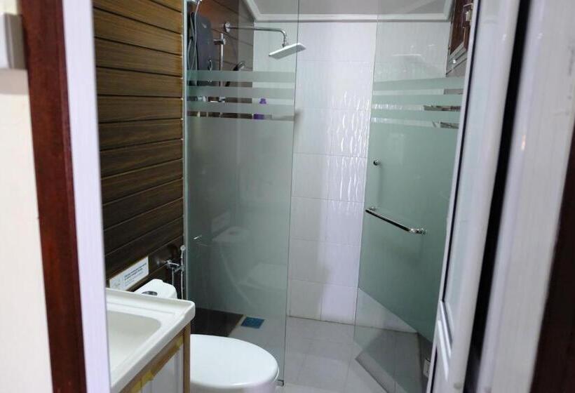 منتجع D Razna Chalet Pantai Seberang Takir