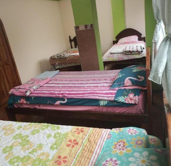 ユースホステル Mi Casita Verde