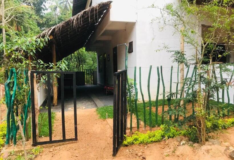 צימר Dillenia Canopy