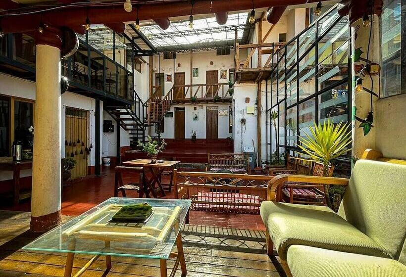 ベッドアンドブレックファースト Casa Cusco Guest House