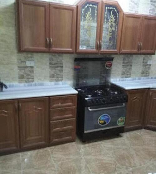 تختخواب و صبحانه L Amman Inn