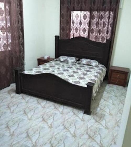 تختخواب و صبحانه L Amman Inn