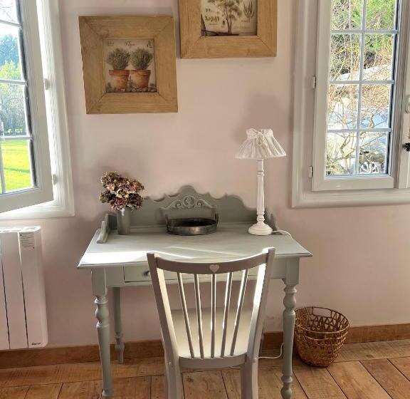 ベッドアンドブレックファースト La Chambre D Hôte De Manou En Normandie