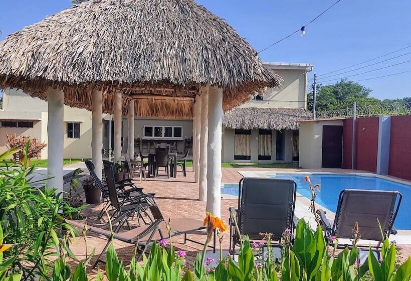 مبيت وإفطار Rancho Del Oso Tuerto