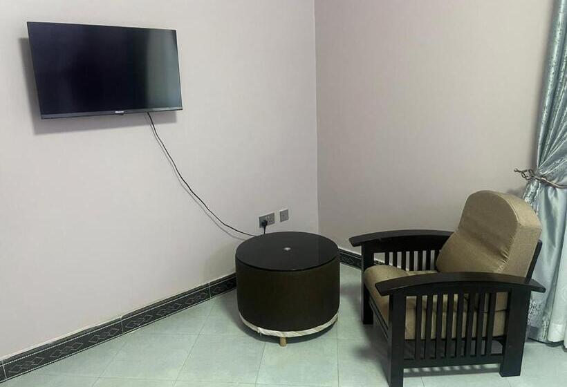 تختخواب و صبحانه Ronald Virtue Apartments