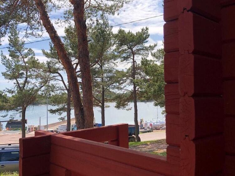 민박 Strandhugget Bnb