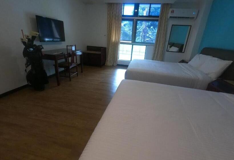 Bukit Beruntung Resort