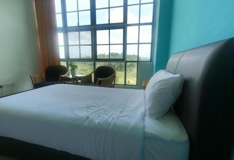 Bukit Beruntung Resort