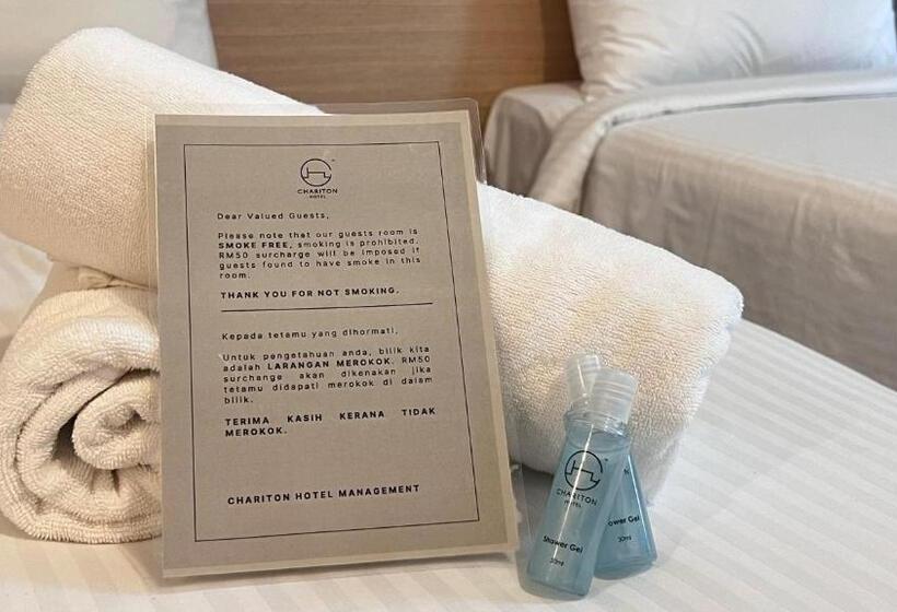 Chariton Hotel Skudai Kiri