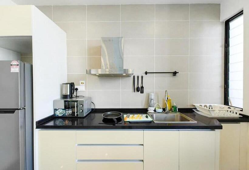 D Pristine Theme Suite By Nest Home At Legoland