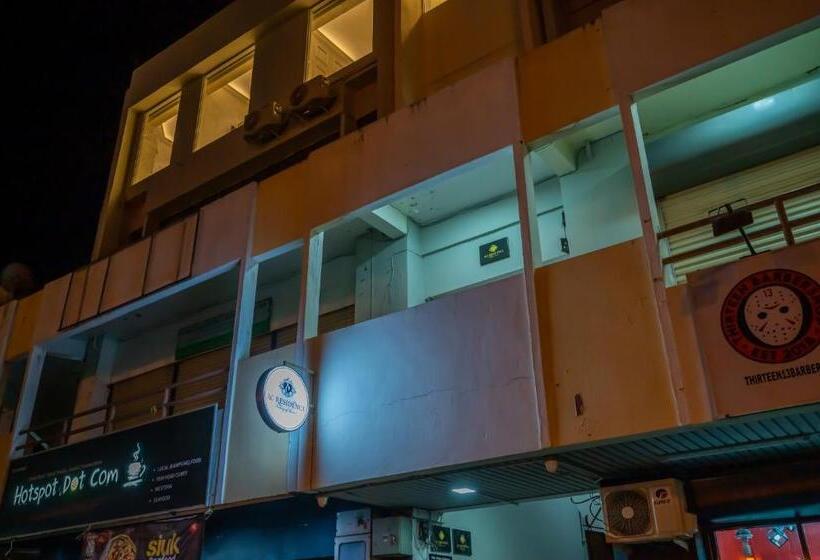 בית מלון כפרי Ac Residence   Behind Cititel