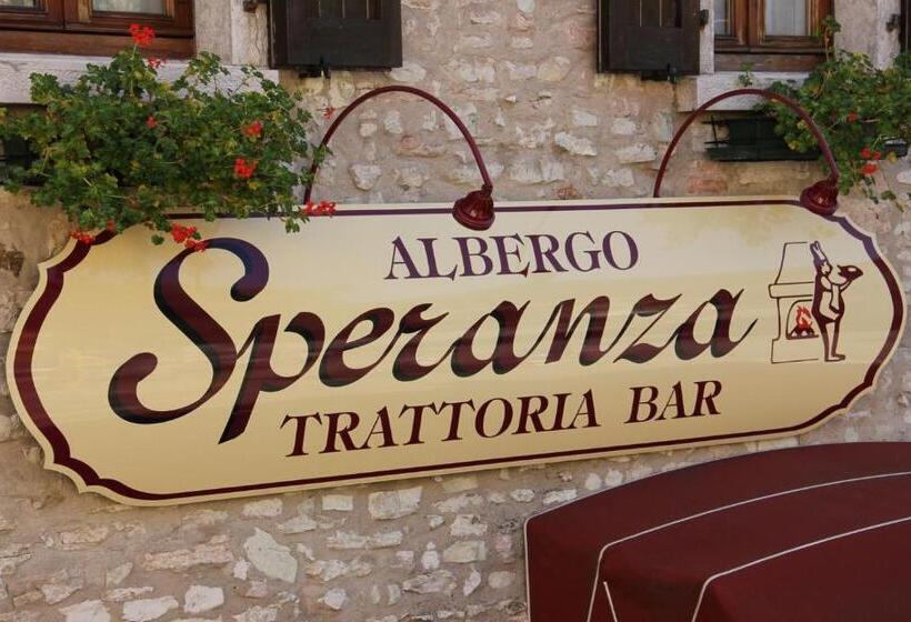 בית מלון כפרי Albergo Speranza Spiazzi Di Monte Baldo