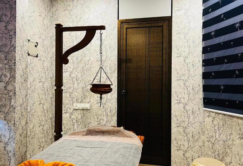 בית מלון כפרי Ayur Arogyam Rooms And Spa