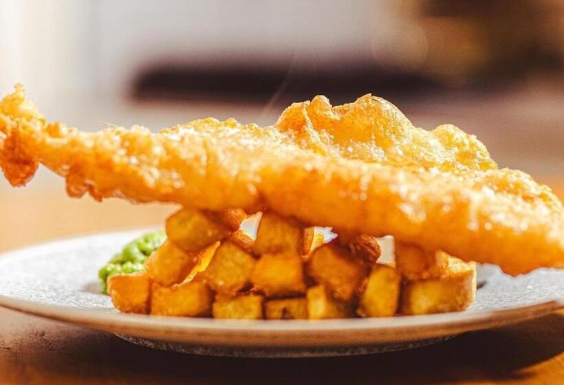 فندق Canalside Rooms