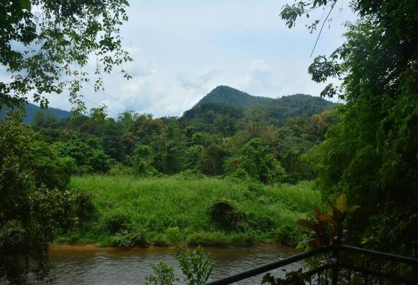 ホテル Ceylon Adventure Sports