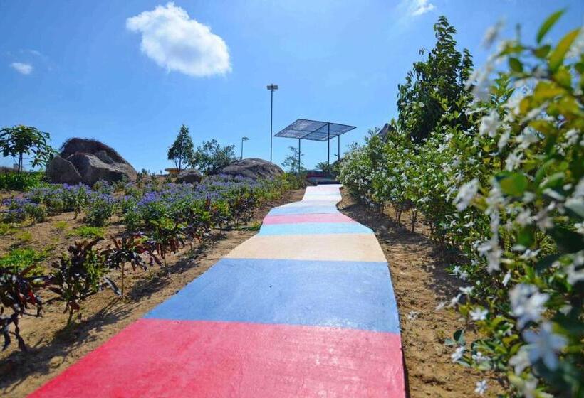 Отель Durian Ecolodge