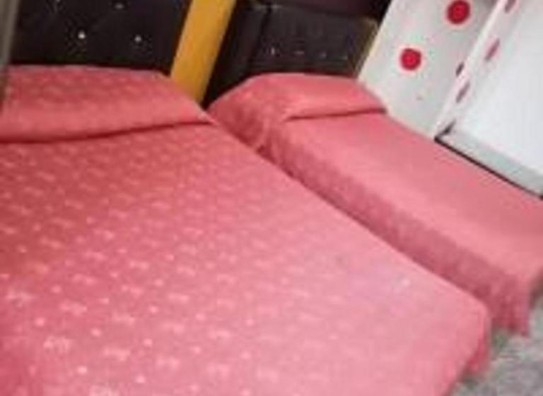 בית מלון כפרי Emerald Inn