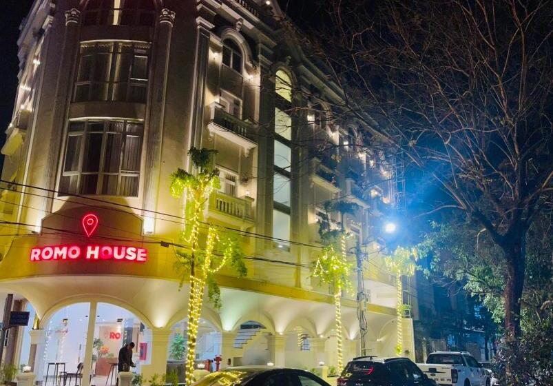 هتل Khách Sạn Romo