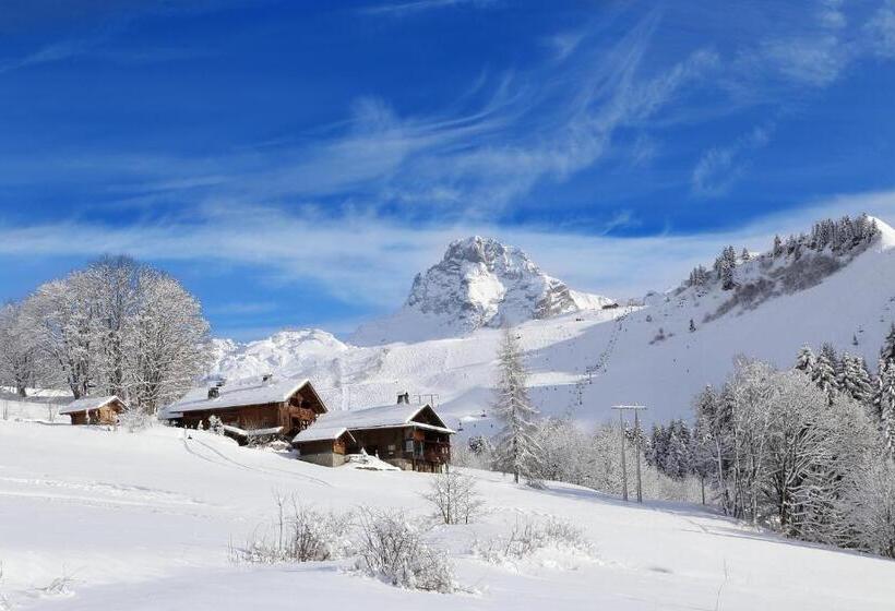 בית מלון כפרי Les Aravis