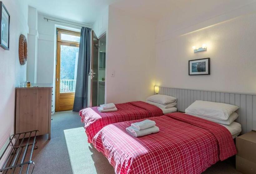 בית מלון כפרי Les Aravis