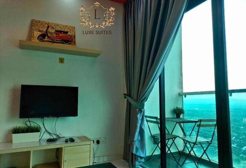 בית מלון כפרי Luxe Suites At Skyloft