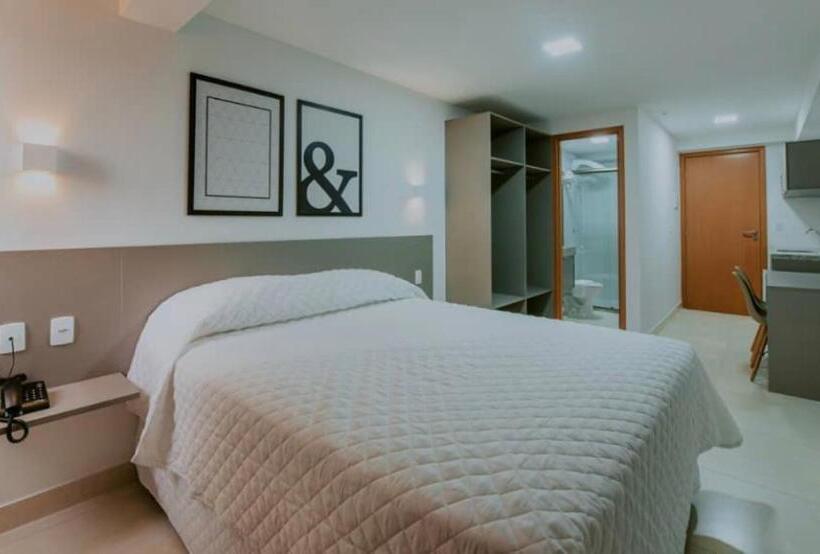 ホテル Manaíra Apart