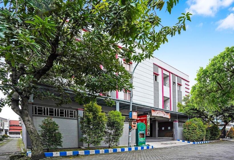 酒店 Oyo 90889 Dkb Residence