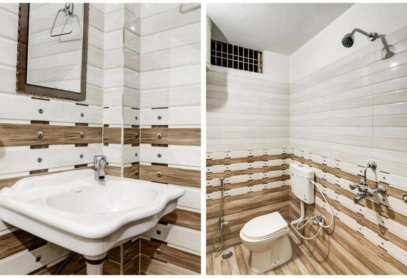 בית מלון כפרי Oyo Flagship Shree Laxmi Guest House